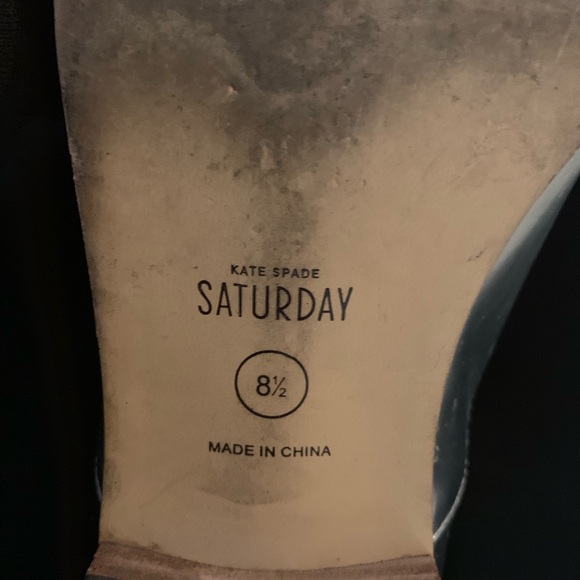 SOLD-Kate Spade Saturday silver shoes 8.5 - Picture 4 of 7